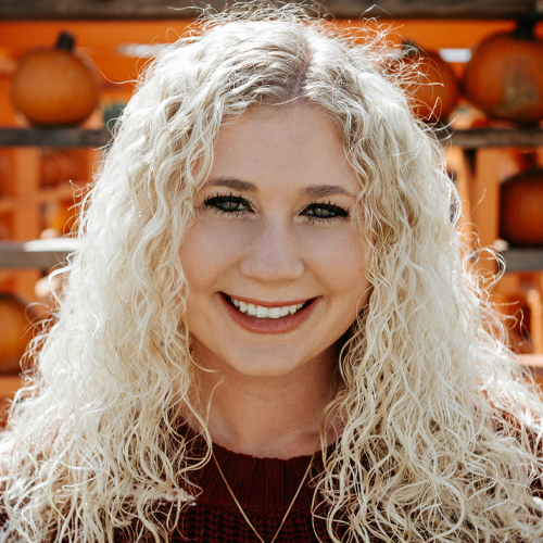 Alicia Byers Headshot