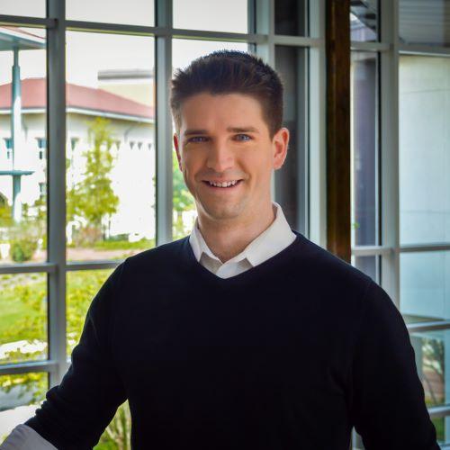 Michael Hanley Headshot