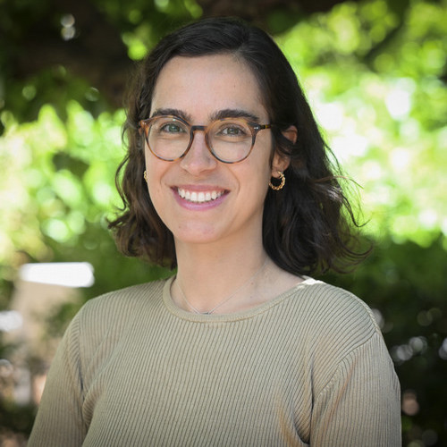 Clara Bicalho Headshot